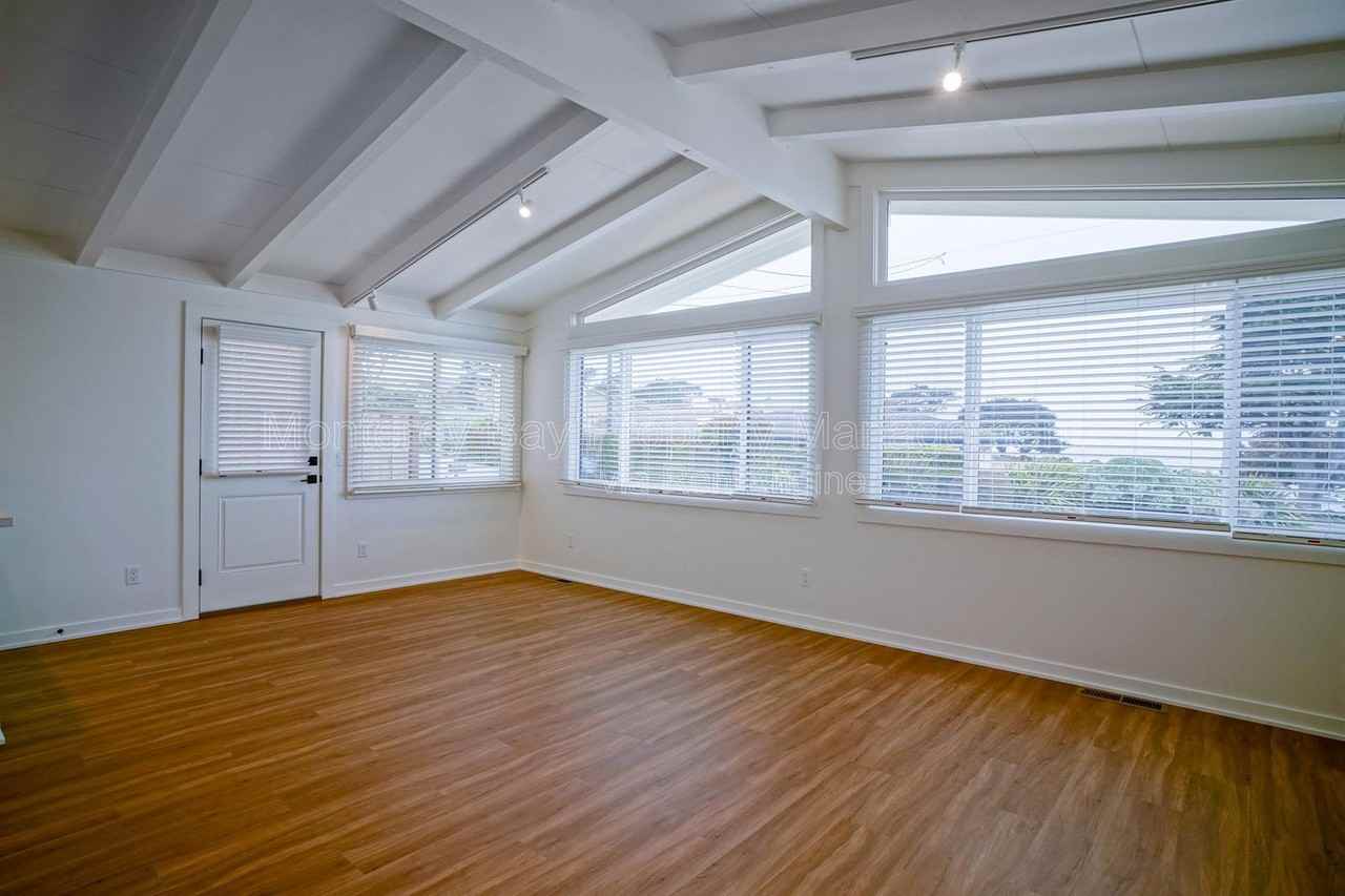 829 Seapalm Ave - Photo 4 of 23