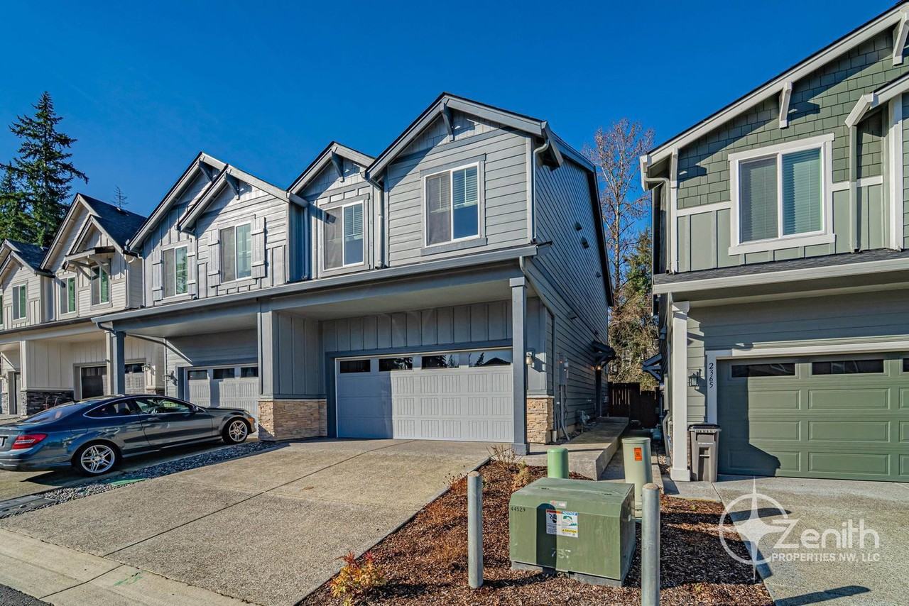 2403 S Trail View Ct - Photo 3 of 30