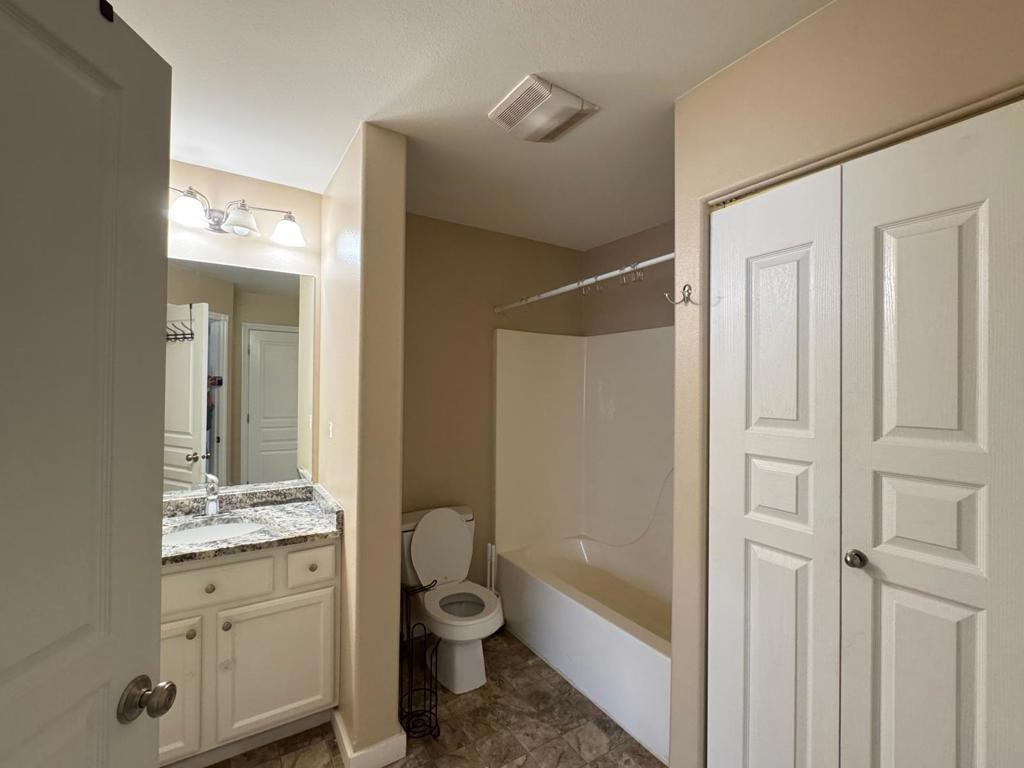 2969 Silver Chase Ct - Photo 6 of 17