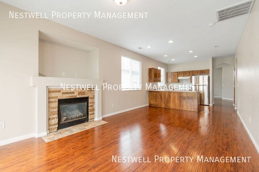 6740 S Empress Ln - Photo 3 of 20