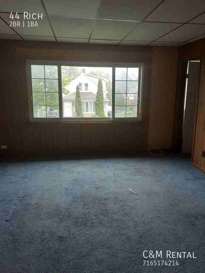 44 Rich Pl - Photo 5 of 8