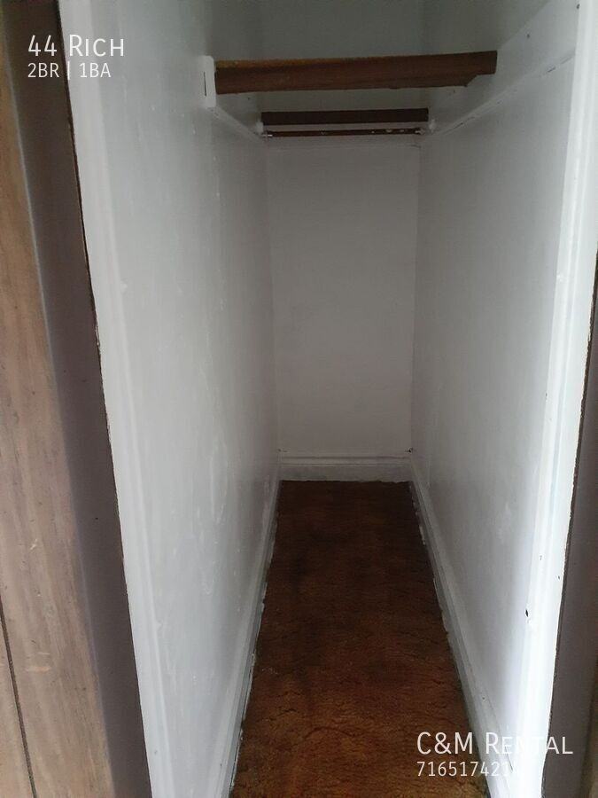 44 Rich Pl - Photo 7 of 8