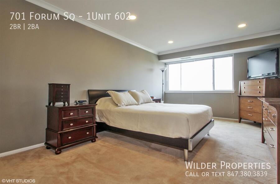 701 Forum Sq #1UNIT602 - Photo 5 of 14