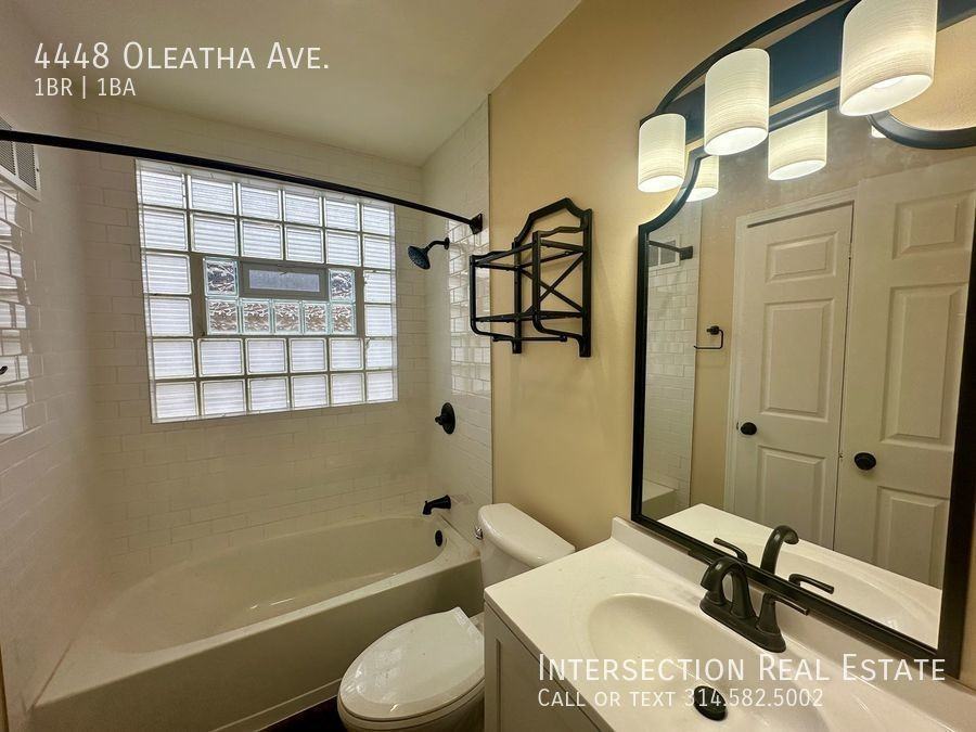 4448 Oleatha Ave - Photo 7 of 10