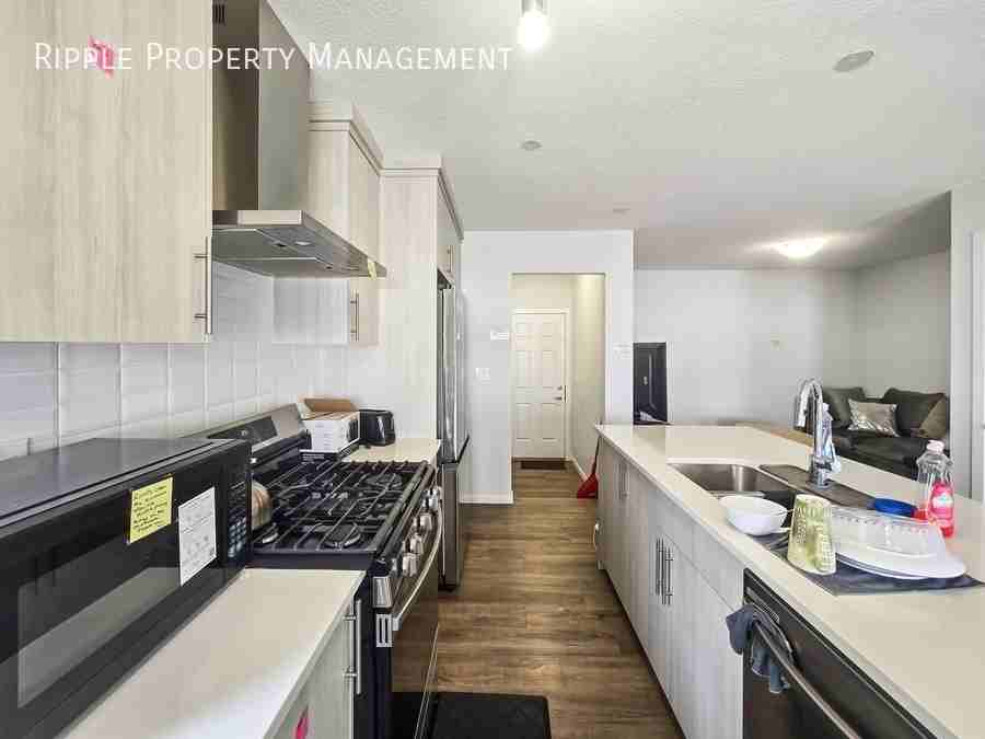 1853 Carrington Blvd Nw #NA - Photo 3 of 26