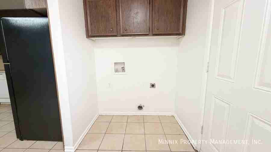 7306 Avenue W #B - Photo 3 of 18
