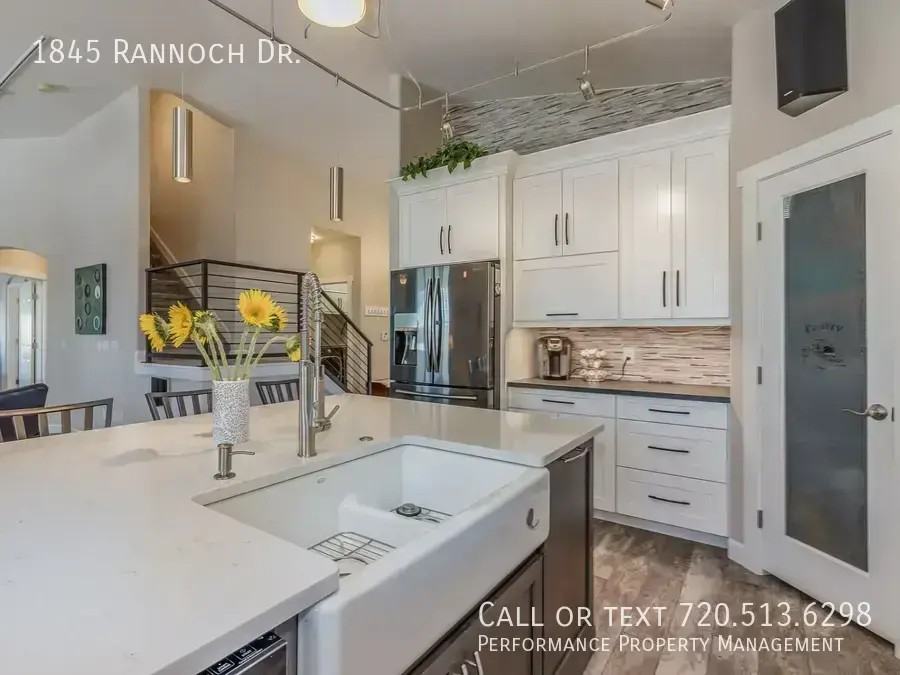 1845 Rannoch Dr - Photo 5 of 21