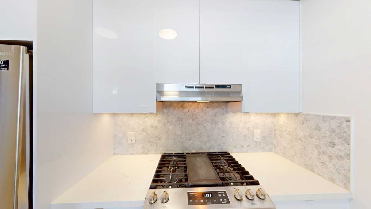 1912 Mission St #1918A - Photo 5 of 29