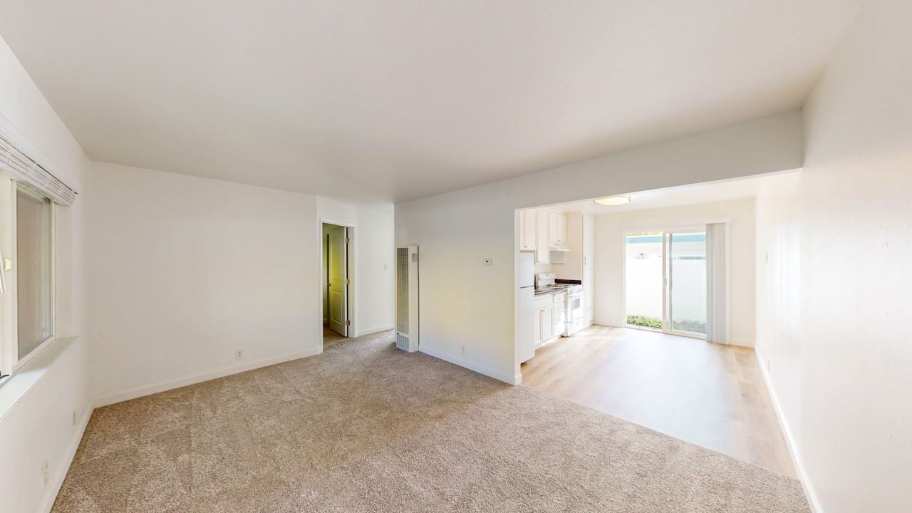 15415 Marty Dr #15A - Photo 4 of 20