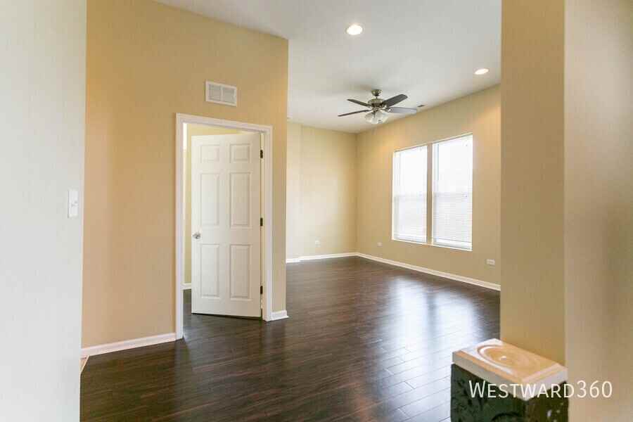 211 S Campbell Ave #2 - Photo 6 of 16