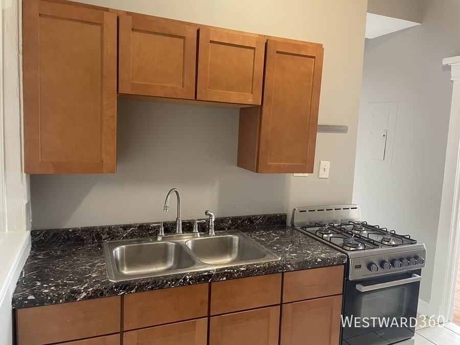 1550 N Homan Ave #2 - Photo 2 of 16