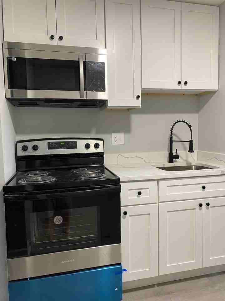 3009 E Federal St - Photo 3 of 19