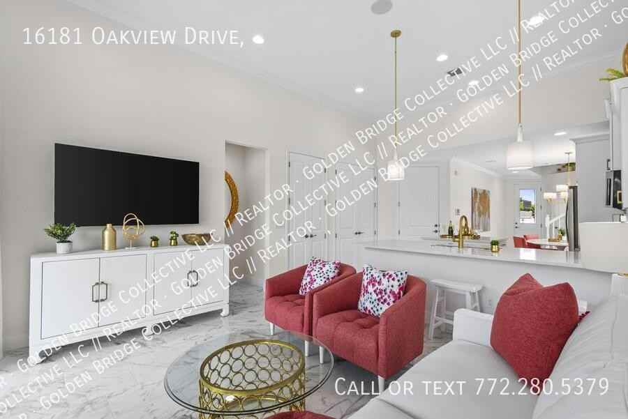 16181 Oakview Dr - Photo 4 of 10