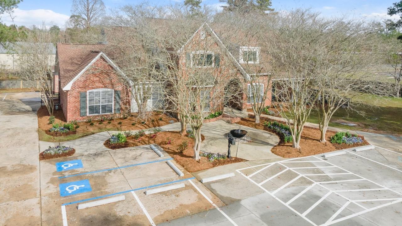 13603 Minton Lane - Photo 2 of 17