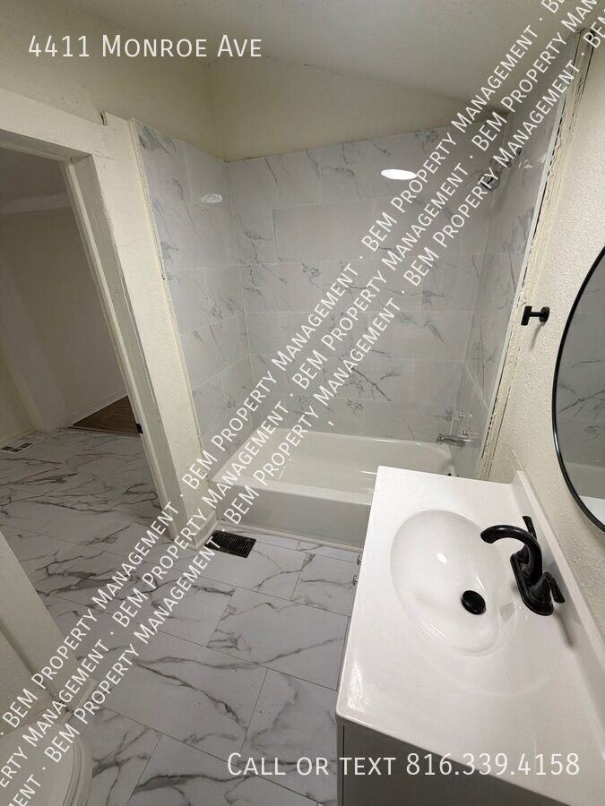 4411 Monroe Ave - Photo 2 of 29
