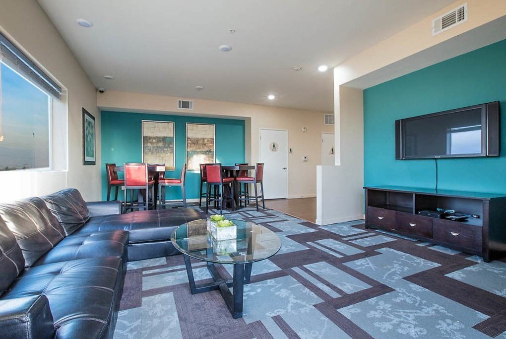 Muse - Photo 6 of 39