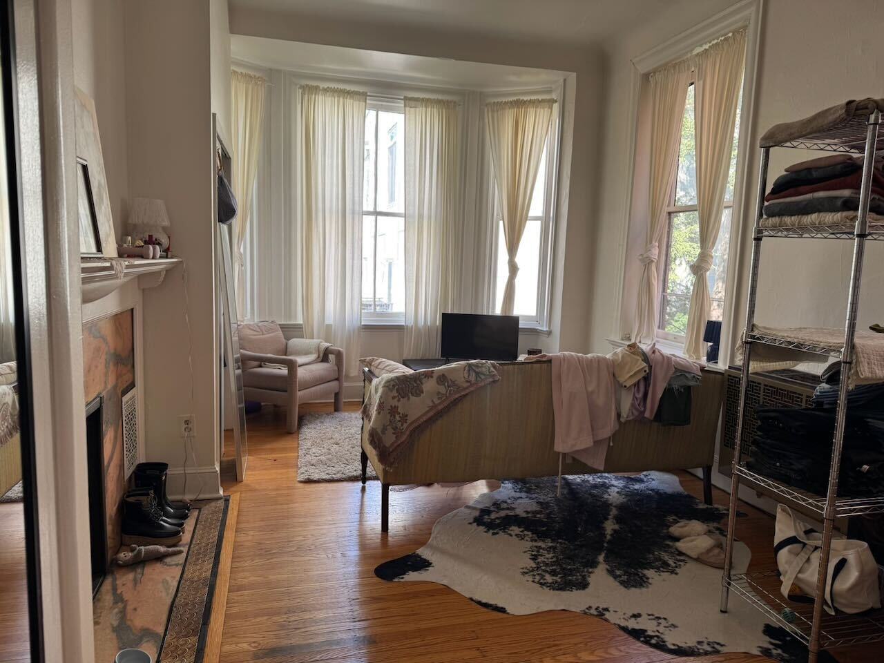 22 - 1105 Spruce St - Photo 4 of 14