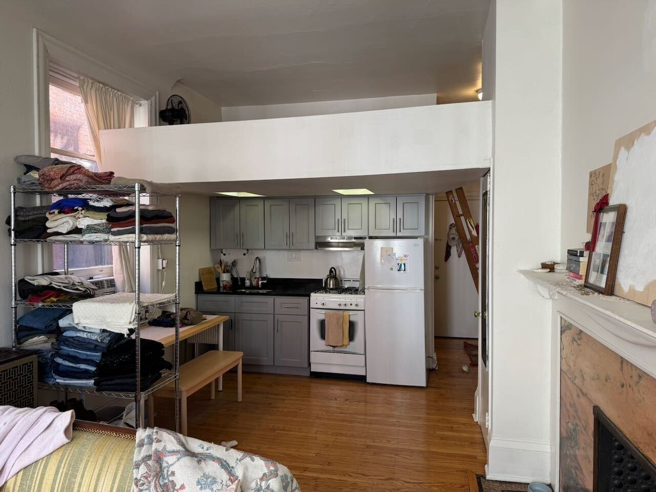 22 - 1105 Spruce St - Photo 7 of 14