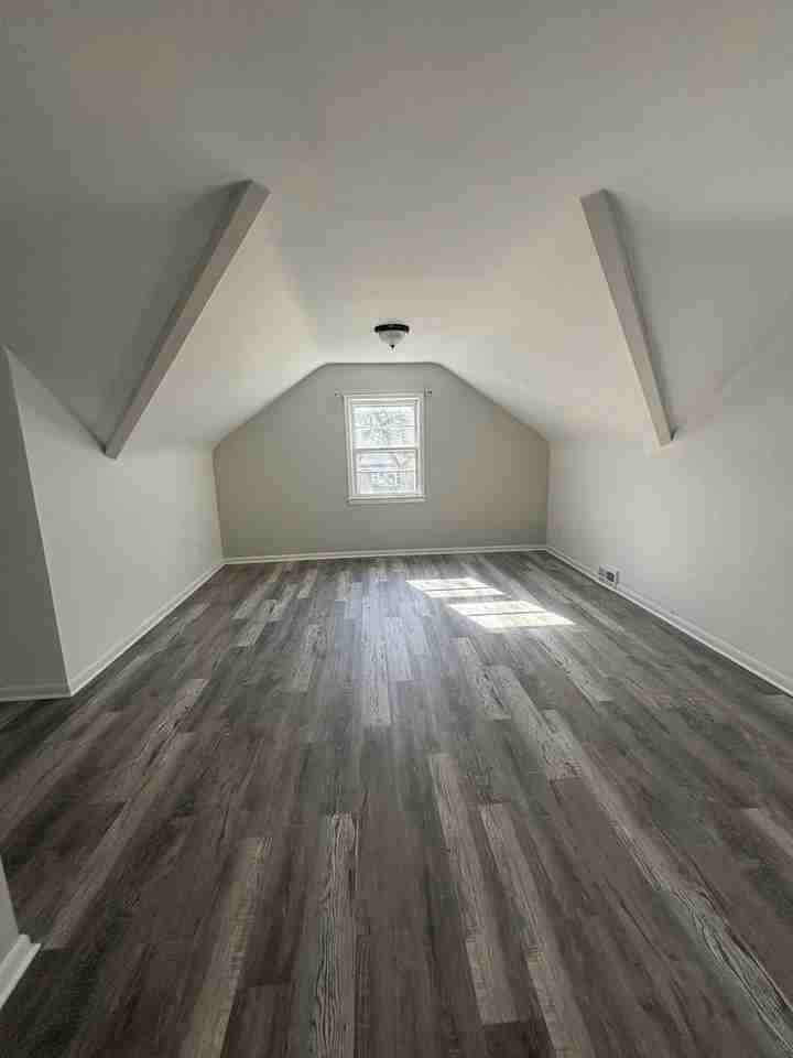 963 Chelston Road - Photo 4 of 8