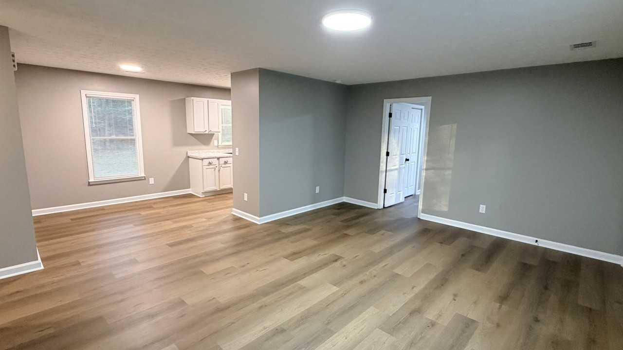 225 Brooks Road - Photo 3 of 7