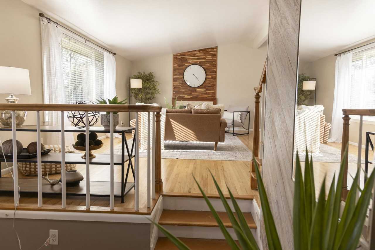 5539 South Hunt Road - Photo 6 of 25