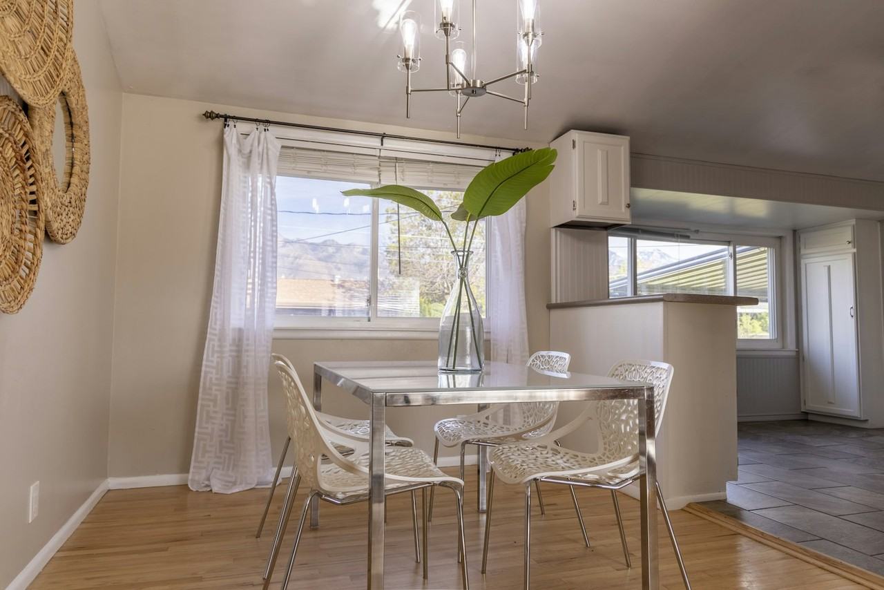 5539 South Hunt Road - Photo 7 of 25