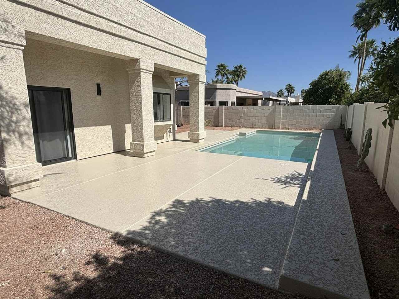 6713 East Kelton Lane - Photo 7 of 37