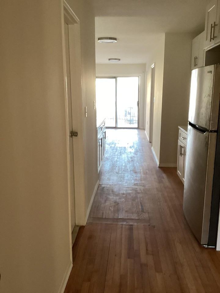 99 Ferry St #FL3 - Photo 6 of 10