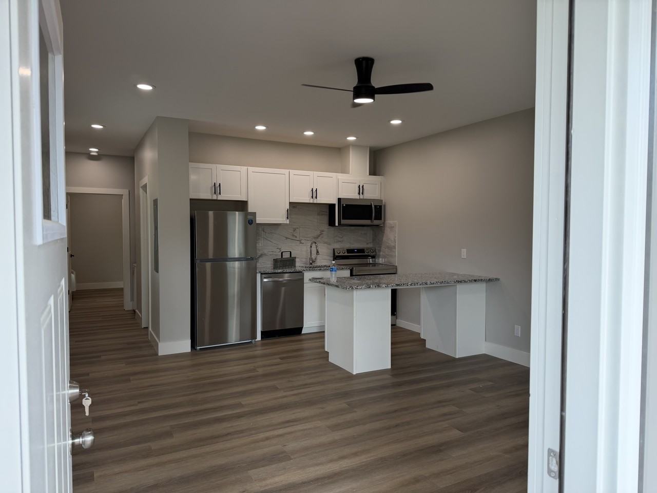 311 E Commerce St #A - Photo 2 of 16