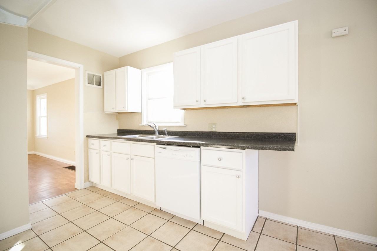 2909 123rd St #NA - Photo 5 of 24