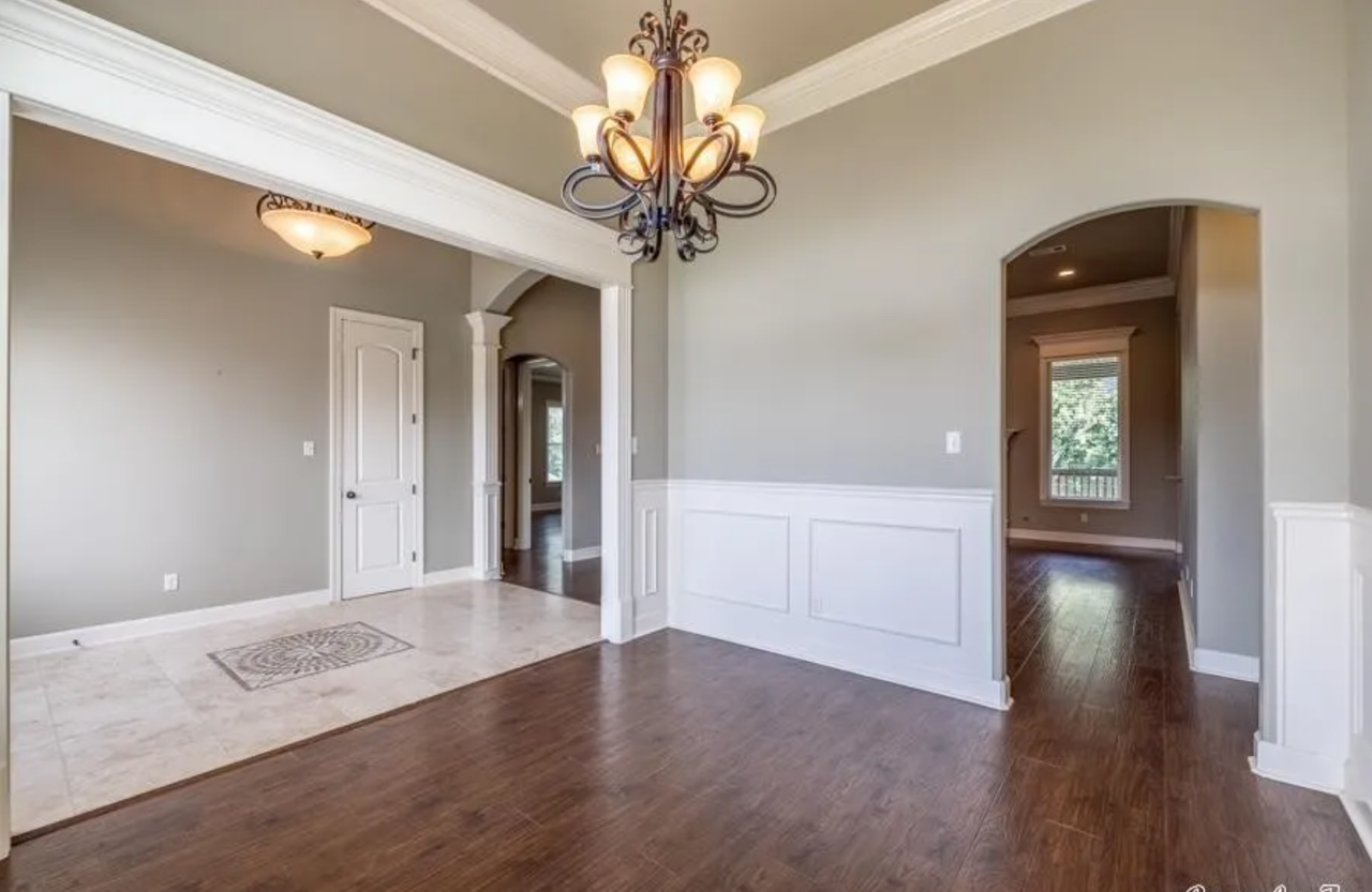 9009 E Woodruff Ave #NA - Photo 6 of 30