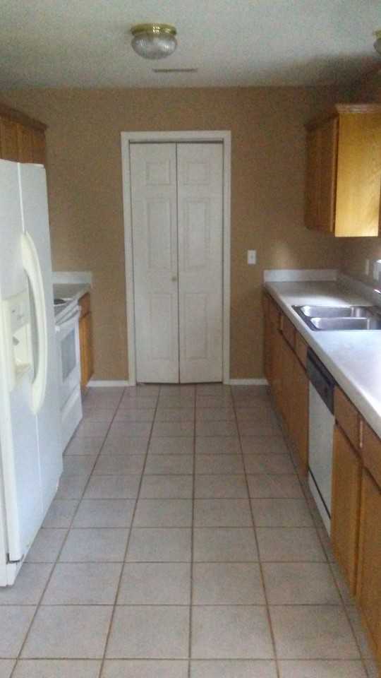 528 Evergreen Cir #NA - Photo 7 of 15