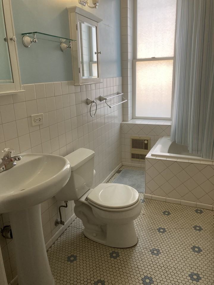 3656 N Leavitt St #1stFLFRONT - Photo 5 of 8