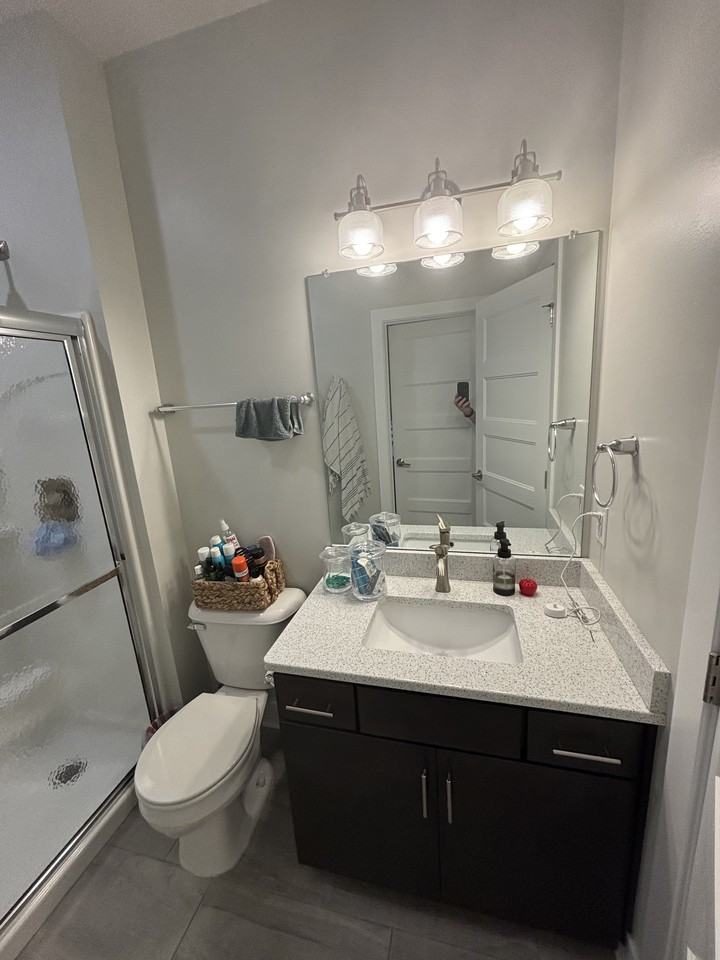 823 S 30th Ct #823 - Photo 4 of 10