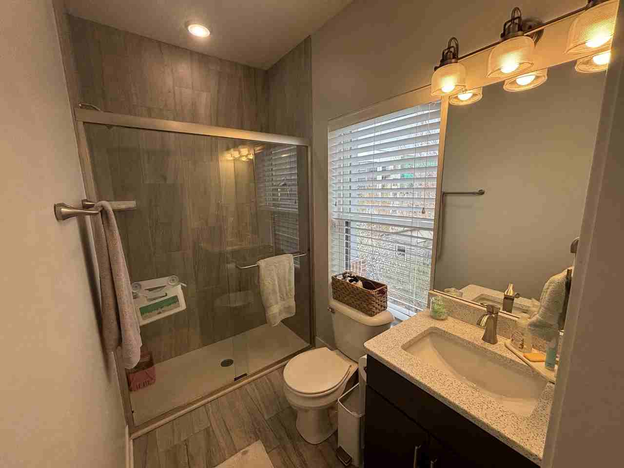 823 S 30th Ct #823 - Photo 5 of 10