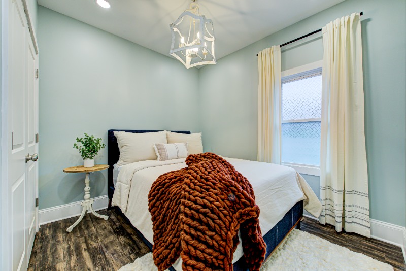 931 N Lasalle St - Photo 7 of 37