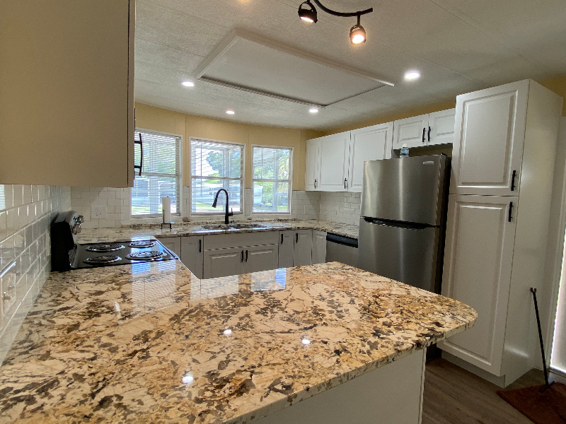 144 Stuart Cir - Photo 5 of 27