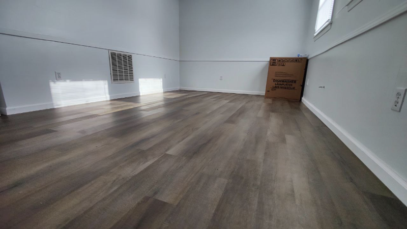 401 Duke St #9 - Photo 2 of 7