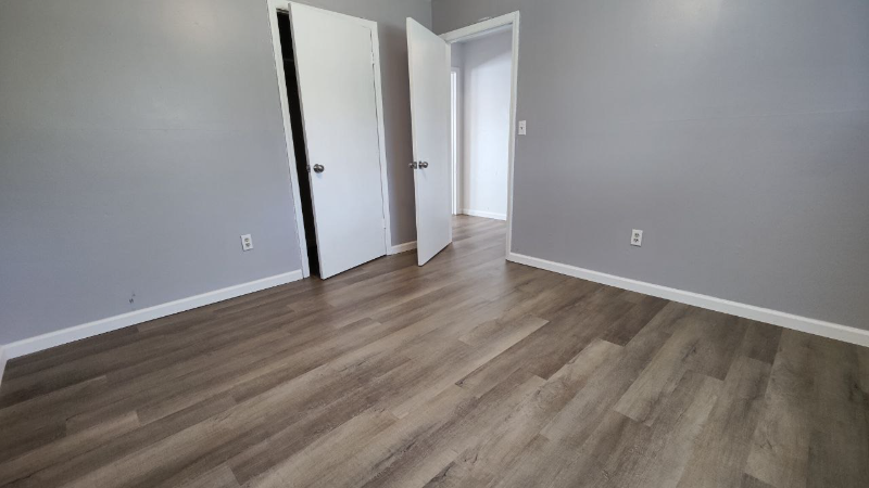 401 Duke St #9 - Photo 4 of 7