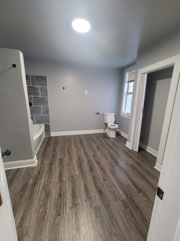 813 S 9th St - Photo 6 of 14