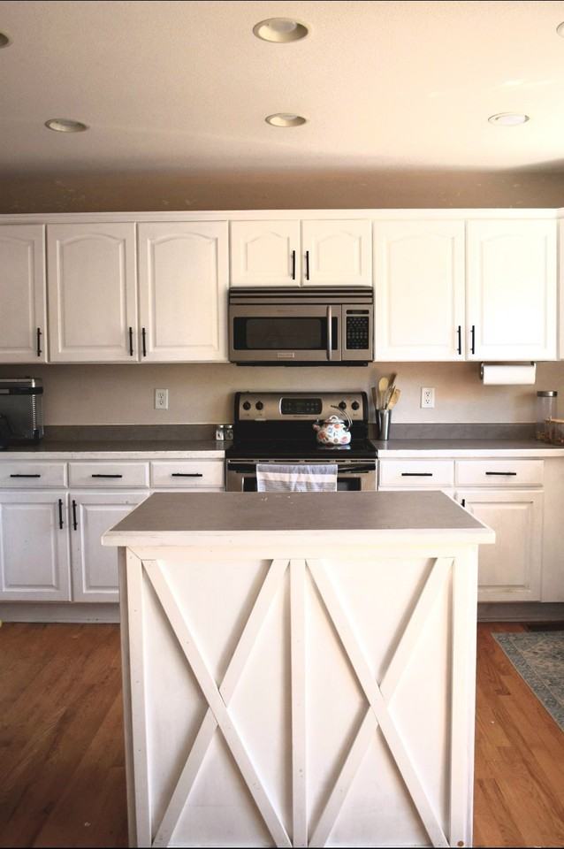 228 Paloma Ave - Photo 6 of 14