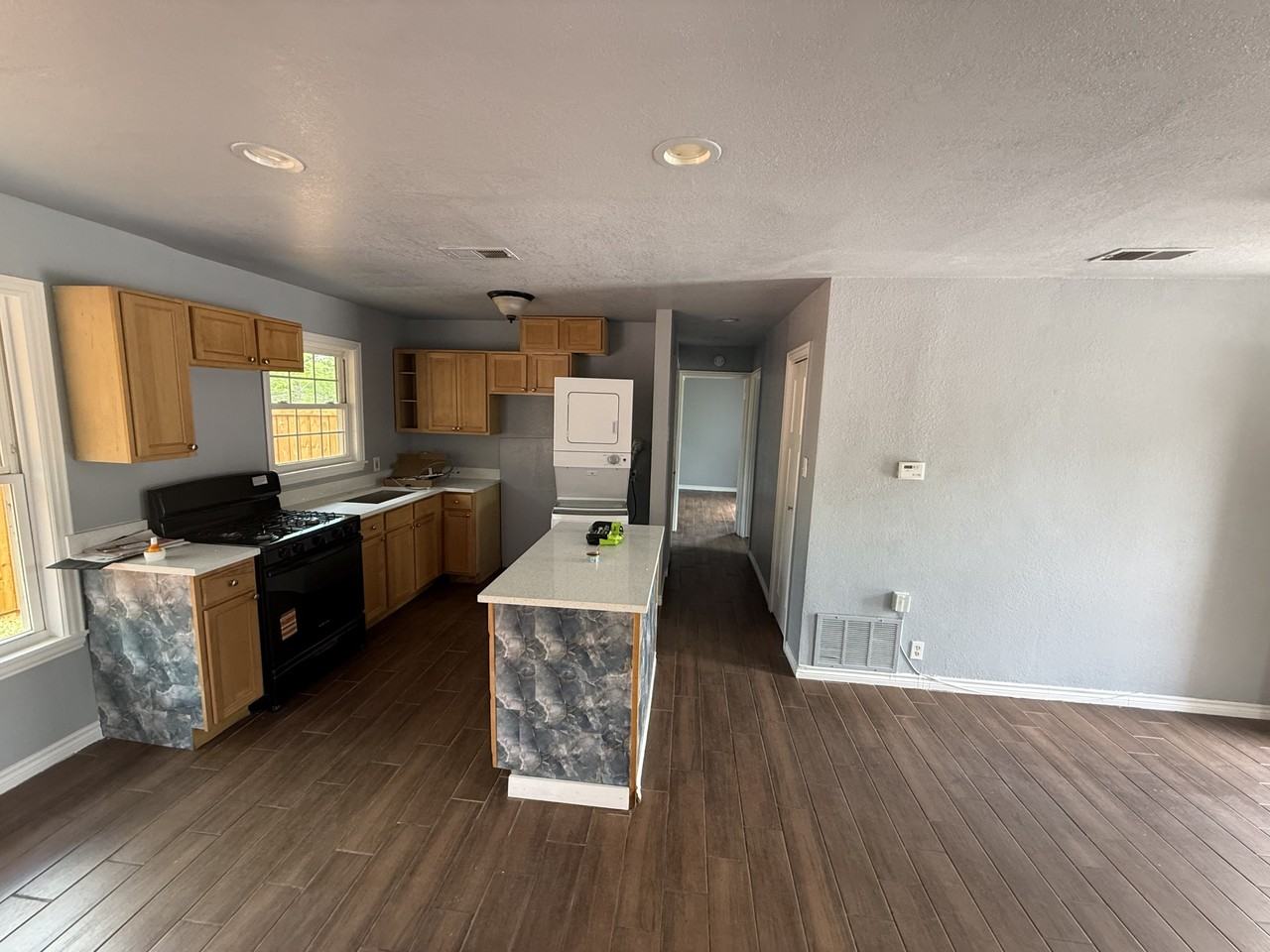 3911 Orlando Ct #NA - Photo 2 of 10