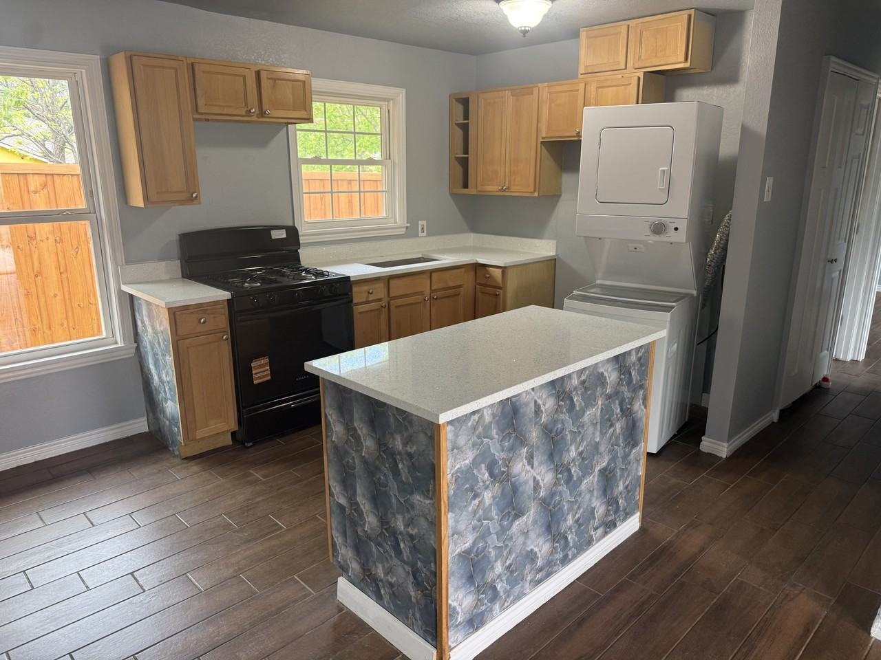 3911 Orlando Ct #NA - Photo 3 of 10