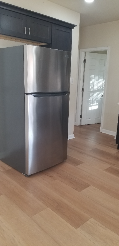 628 Centerville Rd - Photo 4 of 12