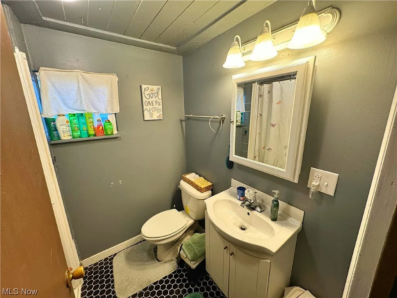 108 N 9th St - Photo 4 of 7