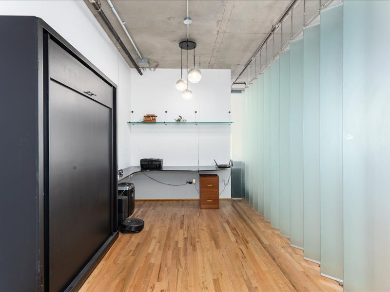 1499 Blake St - Photo 3 of 19