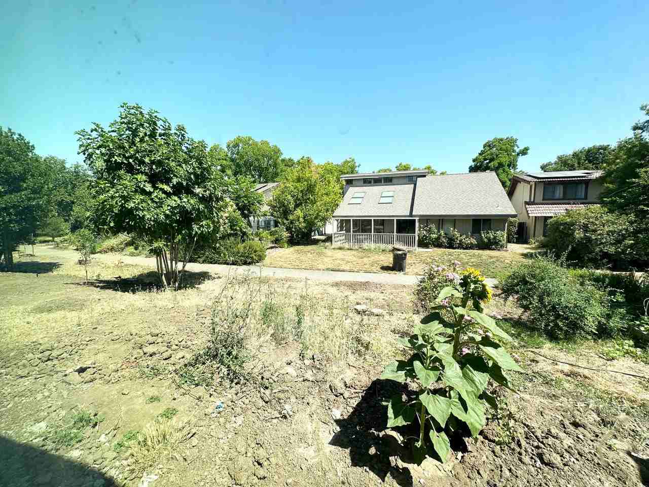 2433 Creekhollow Ln - Photo 5 of 5