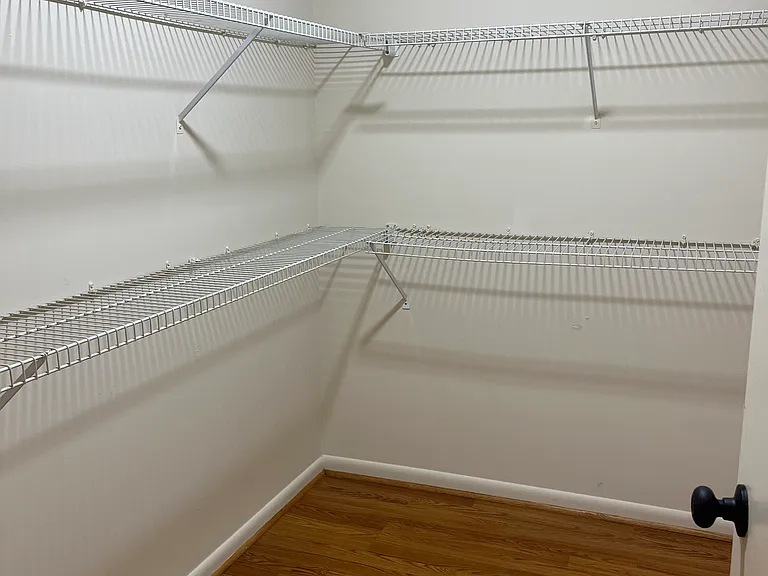 1348 Hunters Rd #D - Photo 3 of 20