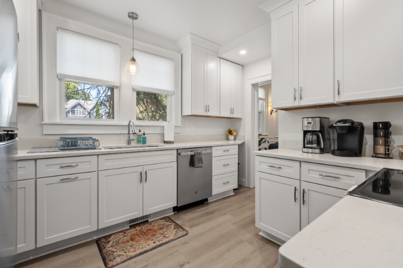 21 Holden St #2 - Photo 6 of 16