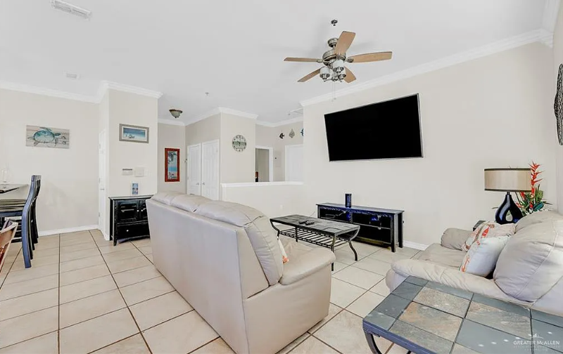 102 E Gardenia St #8 - Photo 3 of 15